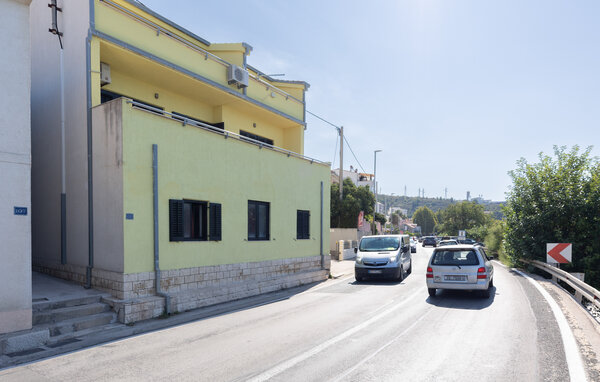 Apartment - Omis - Dugi Rat , Croatia - CSC938 81