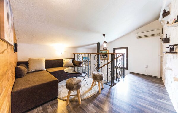 Domy wakacyjne - Split-Divojevici , Chorwacja - CSC977 501