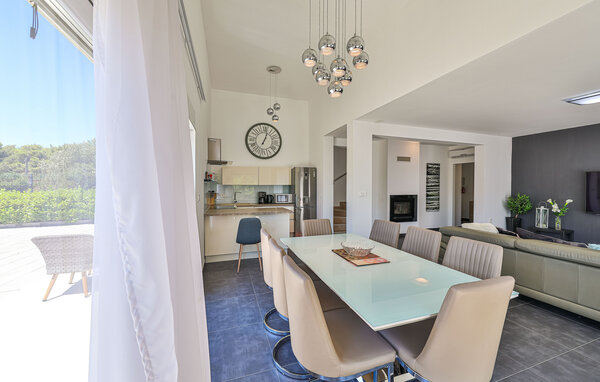 Holiday Home - Ciovo-Okrug Donji , Croatia - CSC988 402