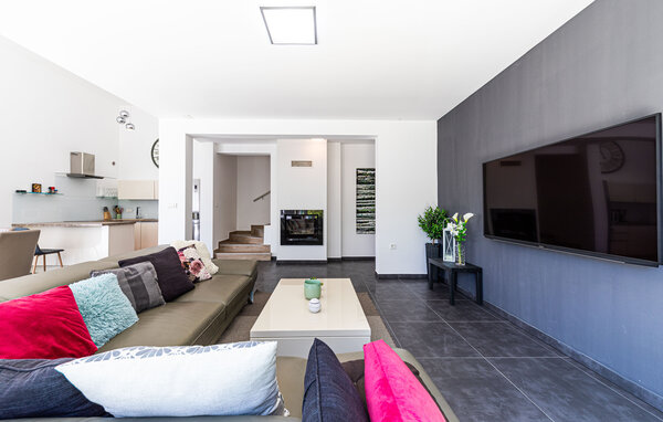 Holiday Home - Ciovo-Okrug Donji , Croatia - CSC988 301