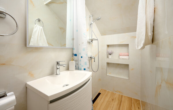 Domy wakacyjne - Ciovo-Mastrinke , Chorwacja - CSC990 703