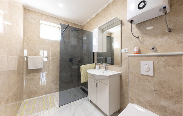 Holiday Home - Makarska-Veliko Brdo , Croatia - CSD015 701