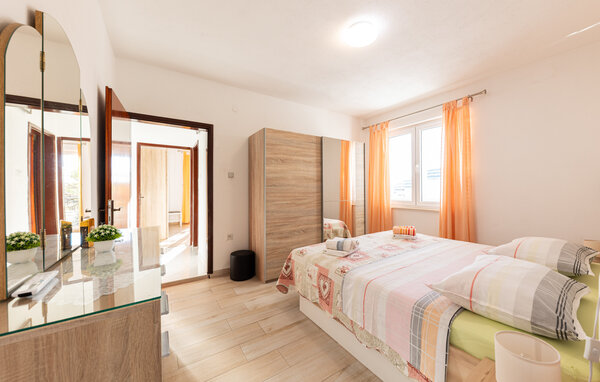 Holiday Home - Makarska-Veliko Brdo , Croatia - CSD015 605