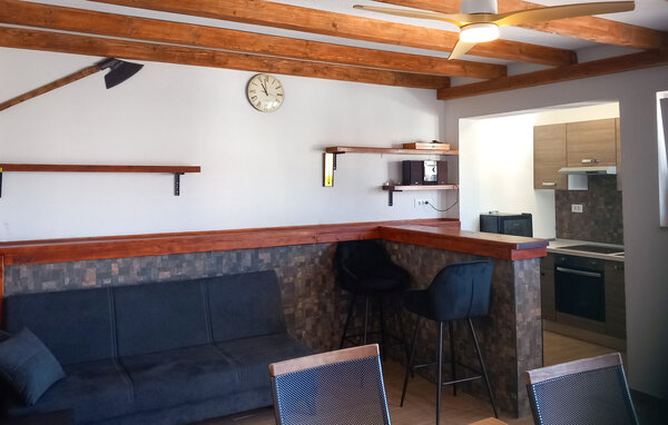 Holiday Home - Makarska-Veliko Brdo , Croatia - CSD015 505