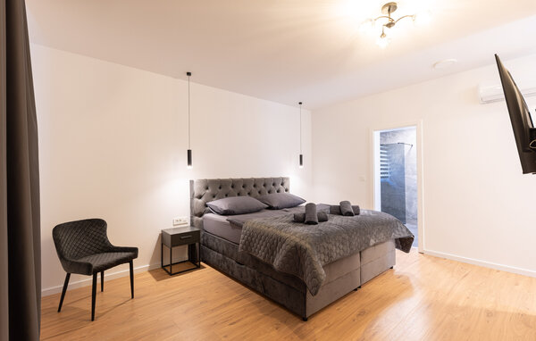 Holiday Home - Makarska-Lovrec , Croatia - CSD039 606