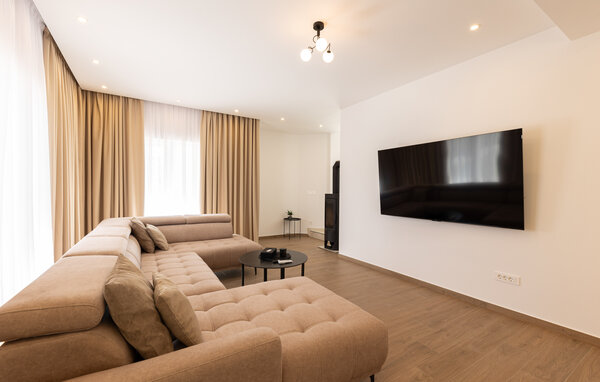 Holiday Home - Makarska-Lovrec , Croatia - CSD039 301