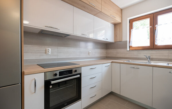 Holiday Home - Makarska-Zmijavci , Croatia - CSD101 401