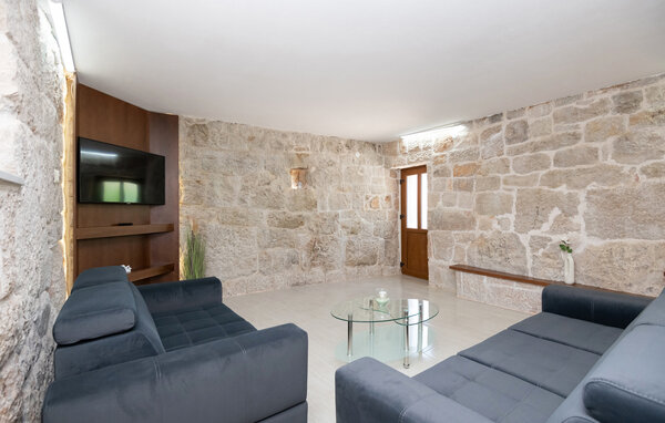 Holiday Home - Makarska-Zmijavci , Croatia - CSD101 303