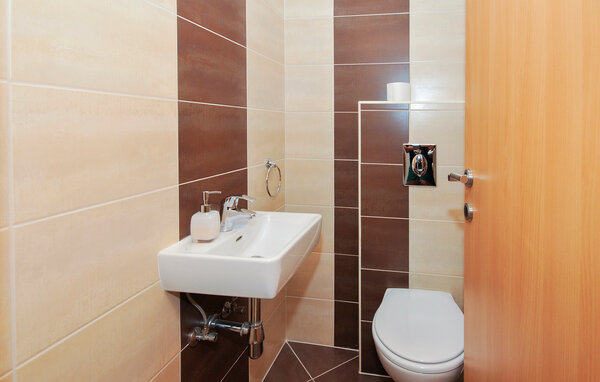 Apartment - Ciovo-Okrug Gornji , Croatia - CSD138 702