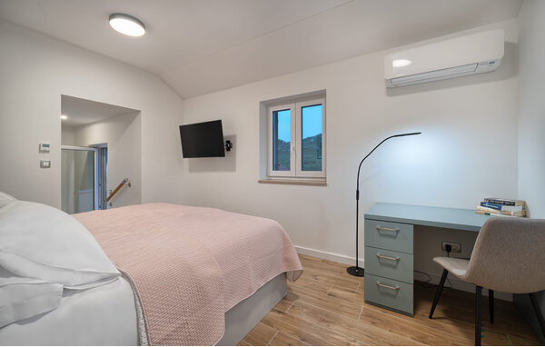 Semesterhus - Omis - Trnbusi , Kroatien - CSD153 603