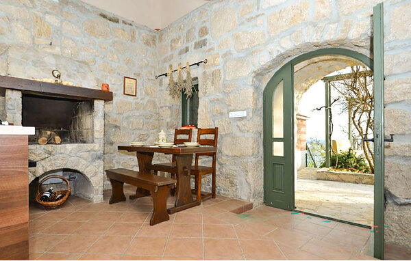 Vakantiehuis - Makarska- Tucepi , Kroatië - CSD185 405