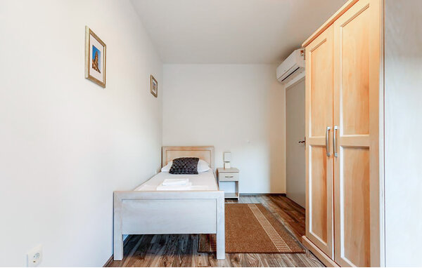 Holiday Home - Split-Trilj , Croatia - CSD189 606