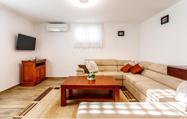 Holiday Home - Split-Trilj , Croatia - CSD189 301