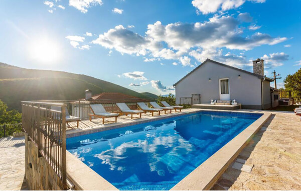 Holiday Home - Split-Trilj , Croatia - CSD189 1