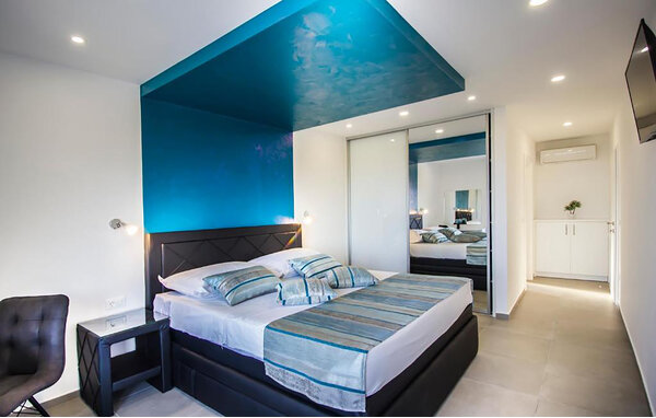 Holiday Home - Makarska , Croatia - CSD208 602