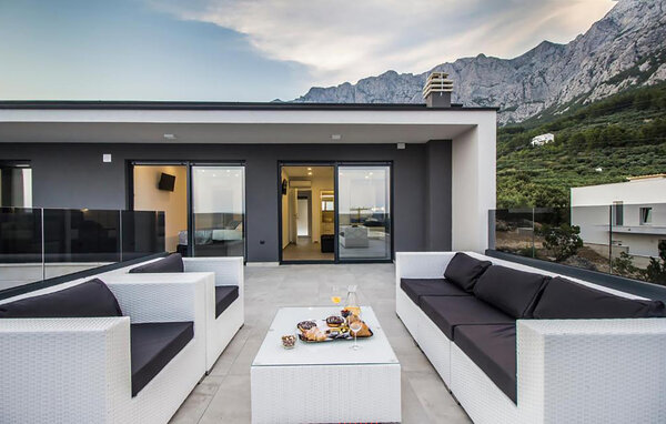 Holiday Home - Makarska , Croatia - CSD208 102