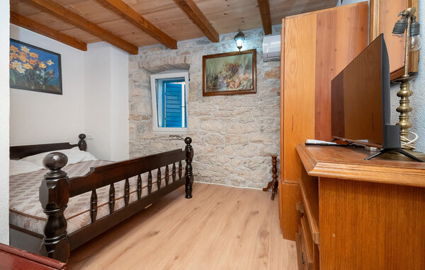 Holiday Home - Omis - Jesenice , Croatia - CSD250 607
