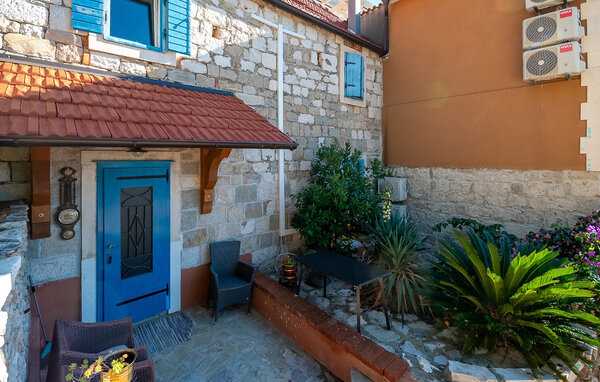 Holiday Home - Omis - Jesenice , Croatia - CSD250 102