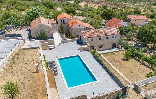 Holiday Home - Sibenik-Skradin , Croatia - CSV004 2