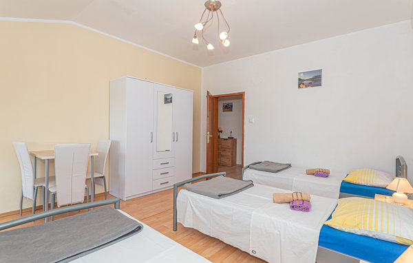Holiday Home - Sibenik-Konjevrate , Croatia - CSV012 602