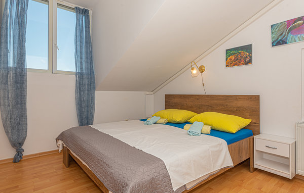 Holiday Home - Sibenik-Konjevrate , Croatia - CSV012 603