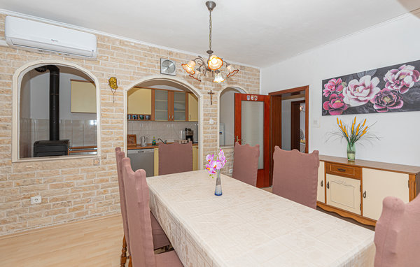 Holiday Home - Sibenik-Konjevrate , Croatia - CSV012 401