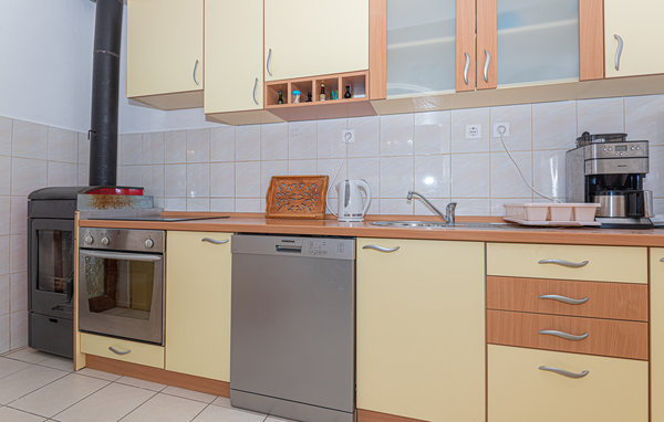 Holiday Home - Sibenik-Konjevrate , Croatia - CSV012 402