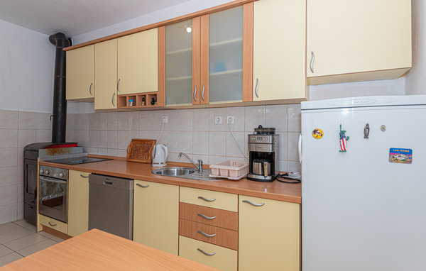 Holiday Home - Sibenik-Konjevrate , Croatia - CSV012 403
