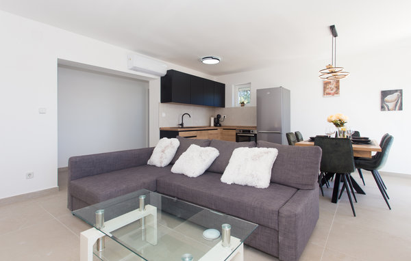 Holiday Home - Rogoznica-Razanj , Croatia - CSV020 4