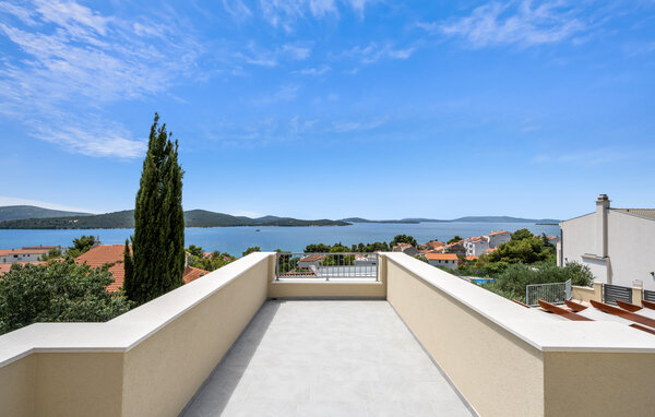 Holiday Home - Sibenik-Zaboric , Croatia - CSV072 201