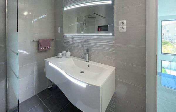 Ferienhaus - Vodice-Vodice , Kroatien - CSV093 702