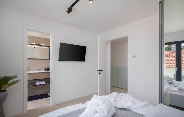 Holiday Home - Sibenik - Zaboric , Croatia - CSV095 606