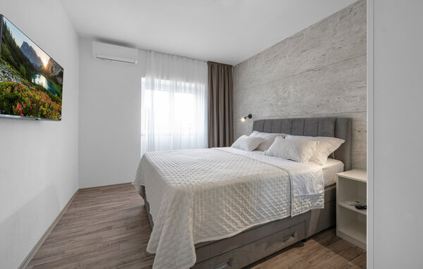Holiday Home - Sibenik-Plastovo , Croatia - CSV146 601