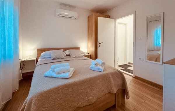 Holiday Home - Rogoznica- Zecevo , Croatia - CSV167 602