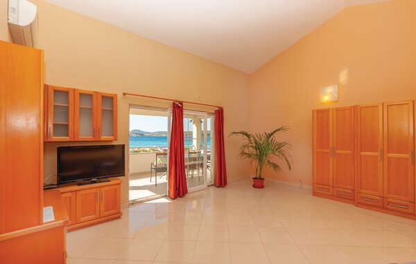 Holiday Home - Srima , Croatia - CSV316 303