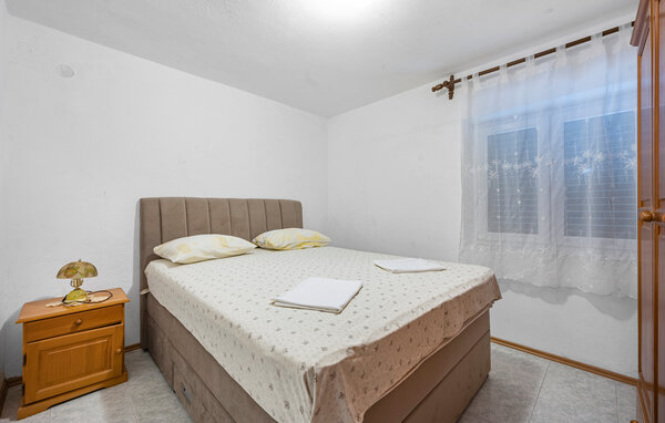 Holiday Home - Rogoznica , Croatia - CSV335 5