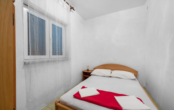 Holiday Home - Rogoznica , Croatia - CSV335 602