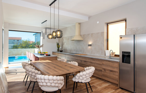 Holiday Home - Sibenik-Brodarica , Croatia - CSV358 4