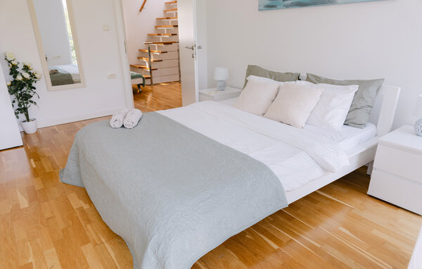 Holiday Home - Sibenik-Cetina , Croatia - CSV380 601