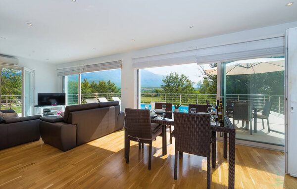 Holiday Home - Sibenik-Cetina , Croatia - CSV380 301