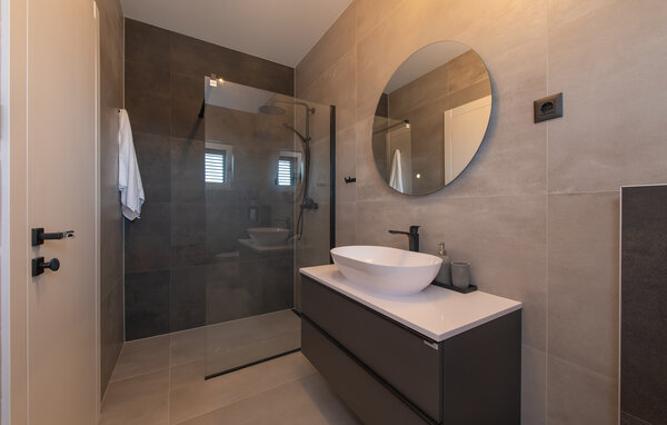 Ferienhaus - Sibenik- Pakovo selo , Kroatien - CSV420 702