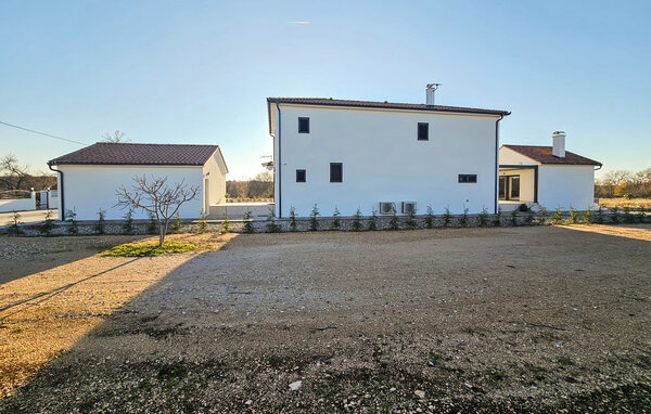 Vakantiehuis - Sibenik- Pakovo selo , Kroatië - CSV420 83