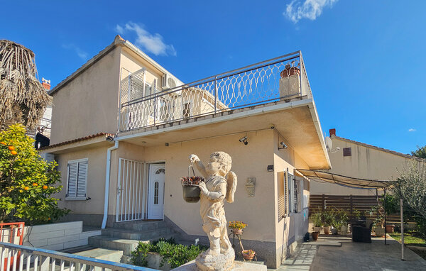 Holiday Home - Sibenik-Zaboric , Croatia - CSV471 2