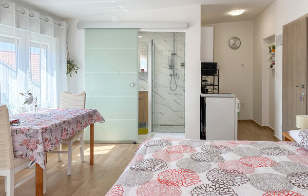 Appartamento - Vodice - Tribunj , Croazia - CSV480 601