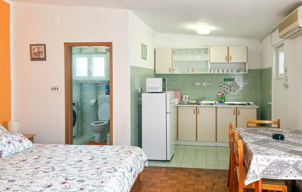 Appartamento - Vodice - Tribunj , Croazia - CSV481 601