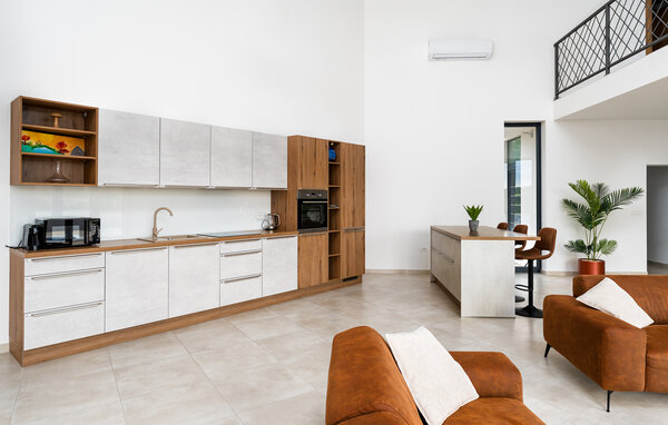 Holiday Home - Sibenik-Drnis , Croatia - CSV492 304