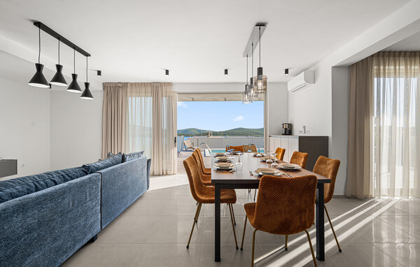 Holiday Home - Sibenik-Zaboric , Croatia - CSV505 302