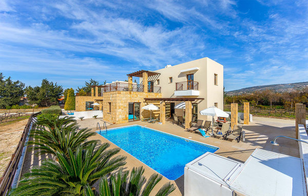 Villa Anthia