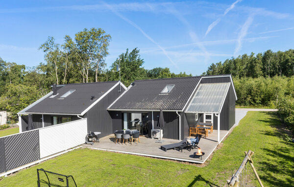 Holiday Home - Øer Strand , Denmark - D04001 1