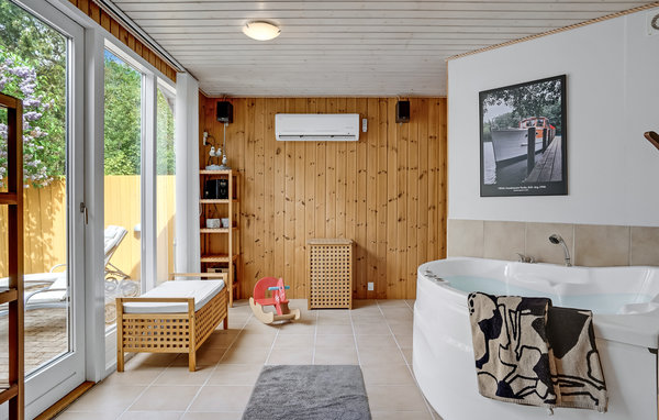 Holiday Home - Øer Strand , Denmark - D04118 701